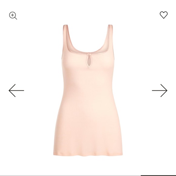 SKIMS mini slip dress - Picture 5 of 8